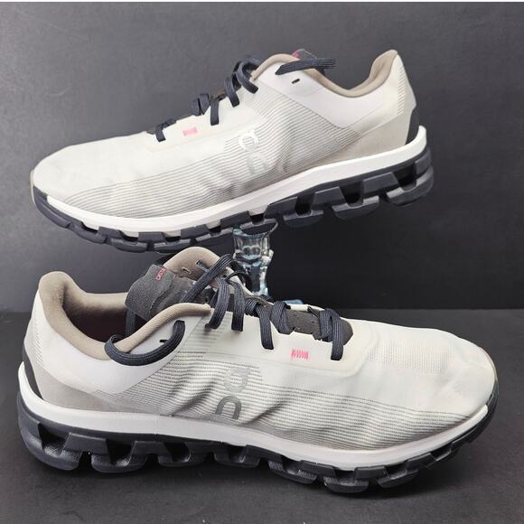 Oncloud Men 11.5 Comfy footwear main image 8